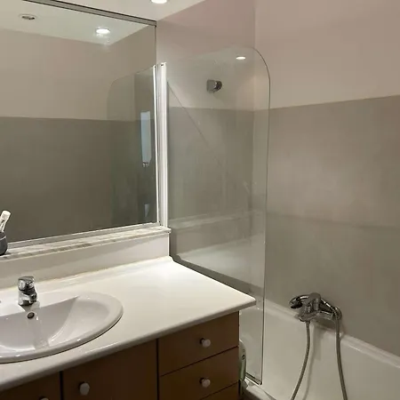 Apartament Spacieux Avec Jardin Et Terrasse A Saint-raphael - 6 Couchages, Parking Inclus - Fr-1-226a-169 *