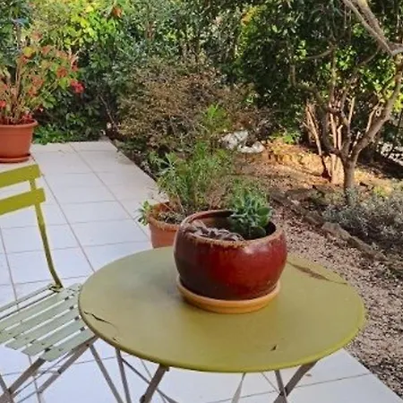 Spacieux Avec Jardin Et Terrasse A Saint-raphael - 6 Couchages, Parking Inclus - Fr-1-226a-169 Apartament *